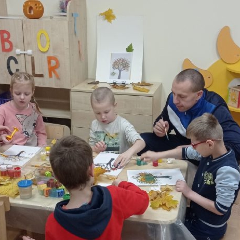 FOTO MEDŽIAI SVETAINEI